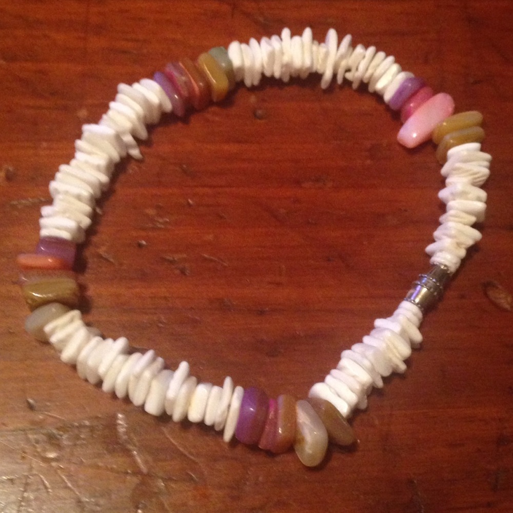 NWOT Shark Tooth Bracelet